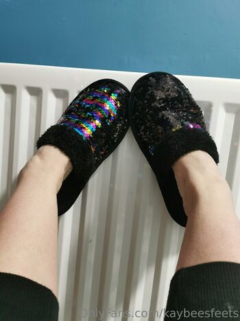 kaybeesfeets