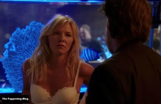 Kelli Giddish