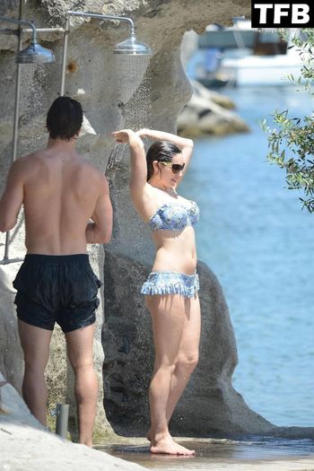 Kelly Brook