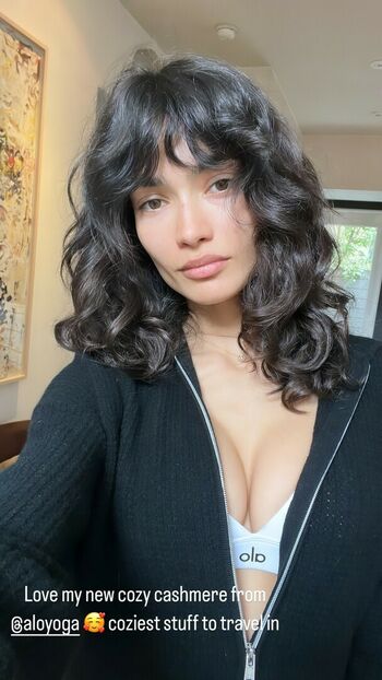 Kelly Gale