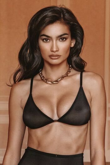 Kelly Gale