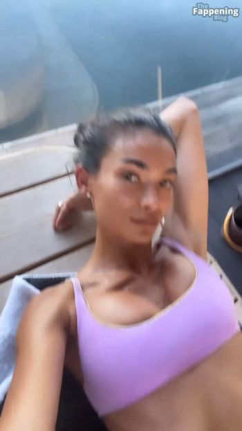 Kelly Gale