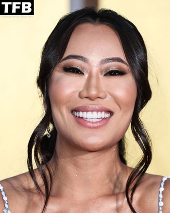 Kelly Mi Li