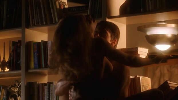 Kelly Preston
