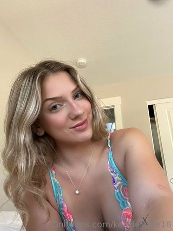 kenziecutie18