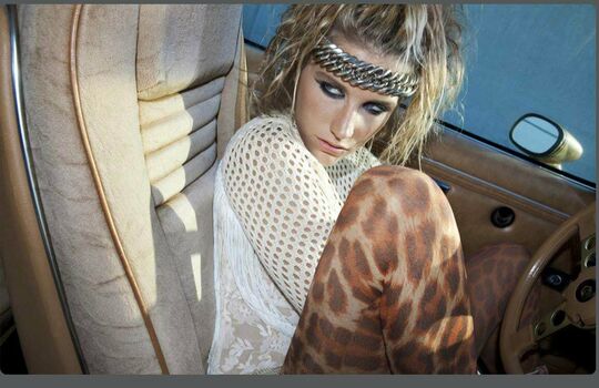 KeshaRose