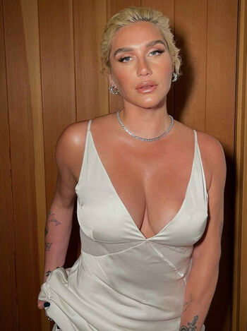 KeshaRose