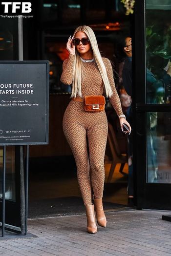 Khloé Kardashian
