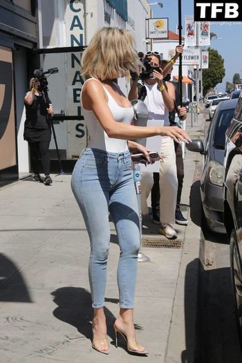Khloé Kardashian