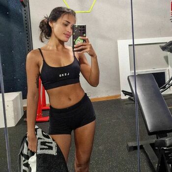 Kiana.pix
