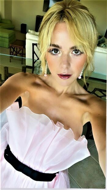 Kiernan Shipka