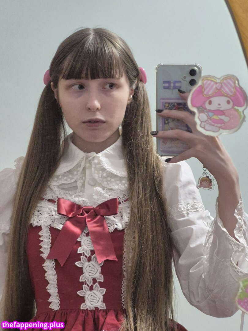 Kiki Glitter Cosplay