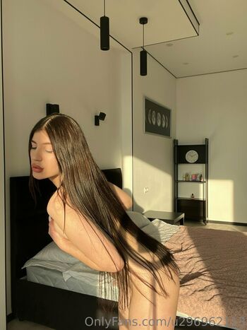 kiki_need_you_inside
