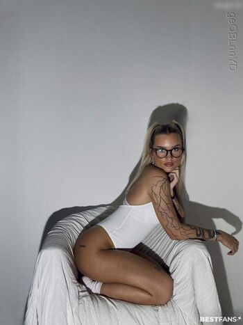Kim.Lxv