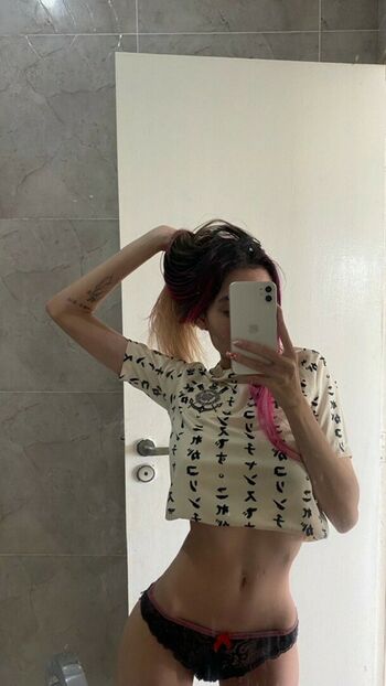 Kimberly Aroa