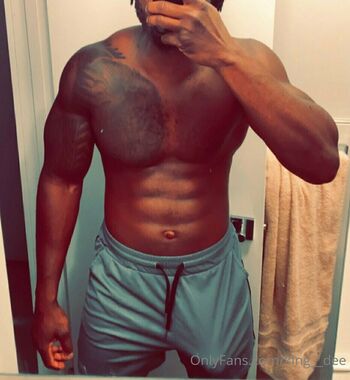 king__dee