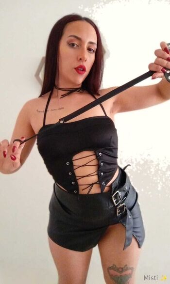 kinky_misti