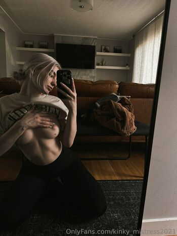 kinky_mistress2021