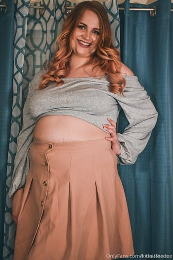 kinkycurvykat