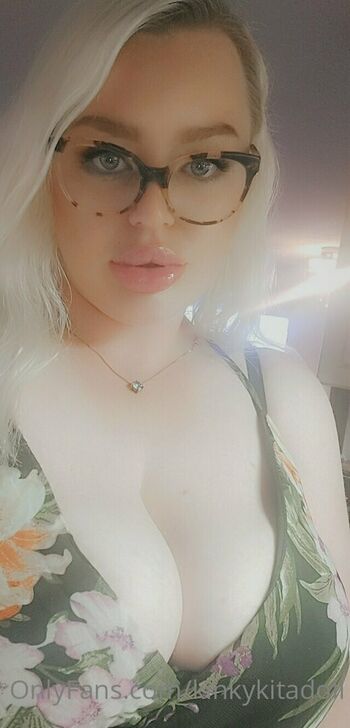 kinkykitadoll