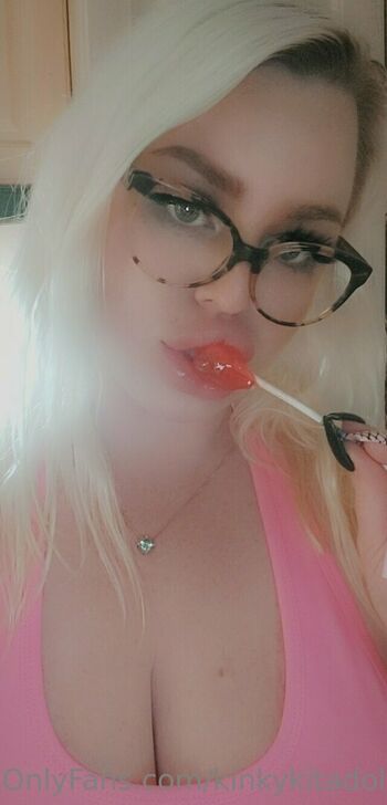 kinkykitadoll