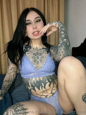 kinkykittymia
