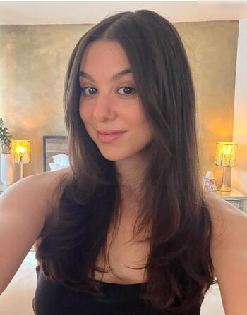 Kira Kosarin