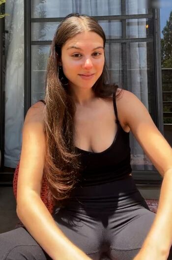 Kira Kosarin