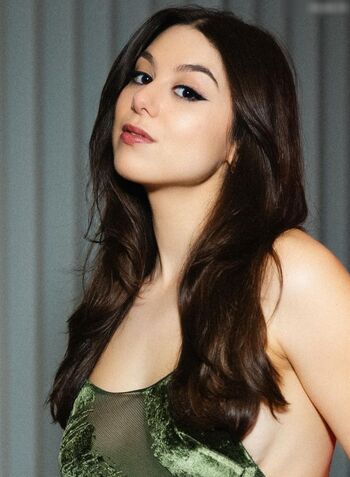 Kira Kosarin