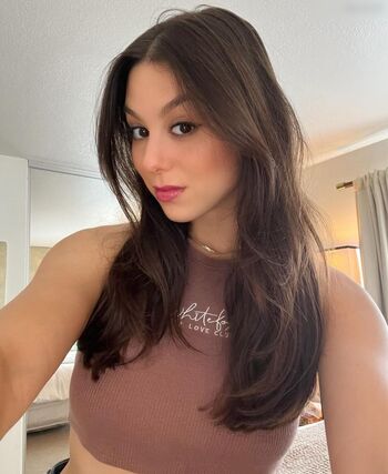 Kira Kosarin
