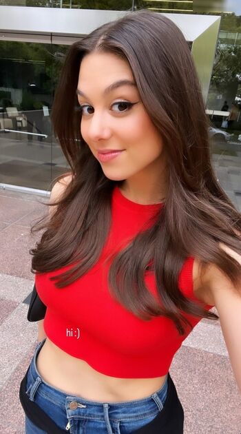 Kira Kosarin
