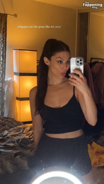 Kira Kosarin