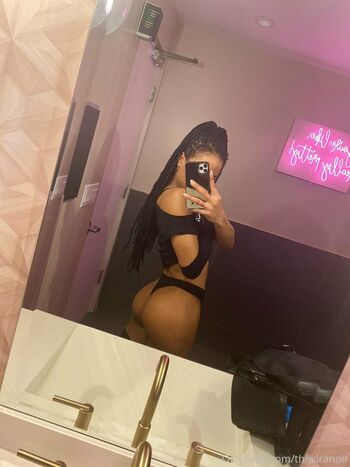 Kira Noir