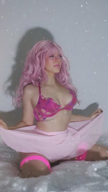 Kirsten Ria