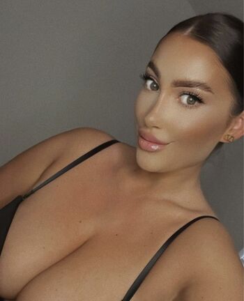 Kirstie V