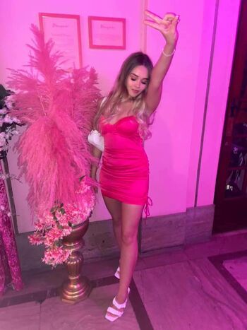 Kirsty D