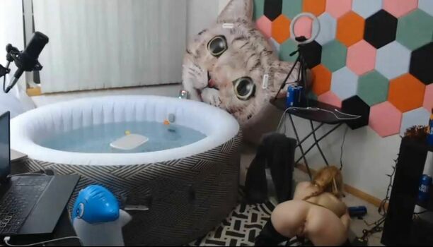 Kitty_Cass_
