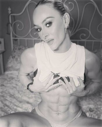 Kitty Lo