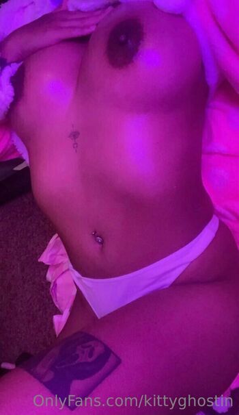 kittyghostin