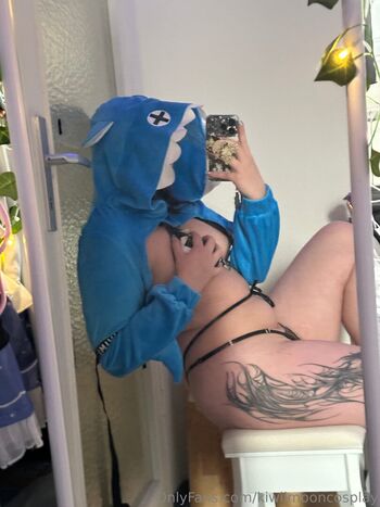 kiwiimooncosplay