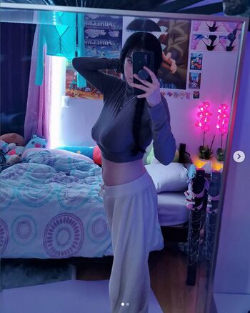 knaiifu.waifuu