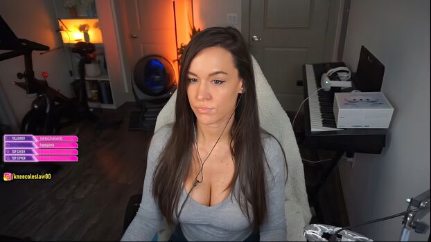 Kneecoleslaw