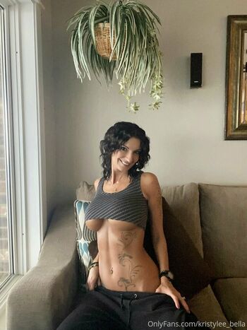 kristyleebella