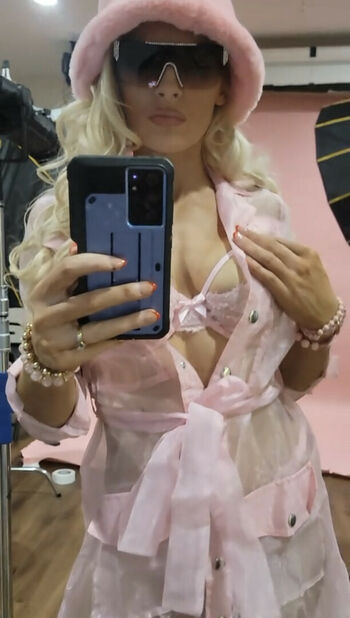 Lacey Evans