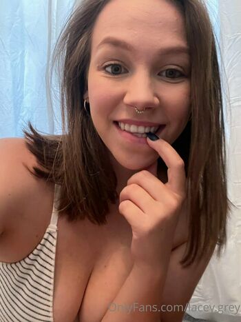 lacey.grey