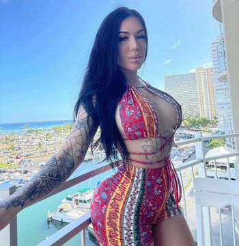Lacey Jayne