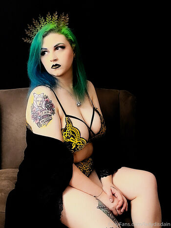 ladydisdain