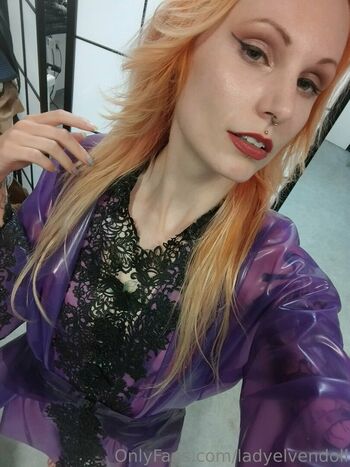 ladyelvendoll
