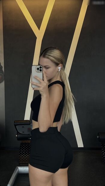 Lali_heart