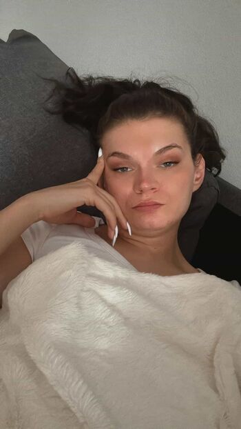 Lana Devone